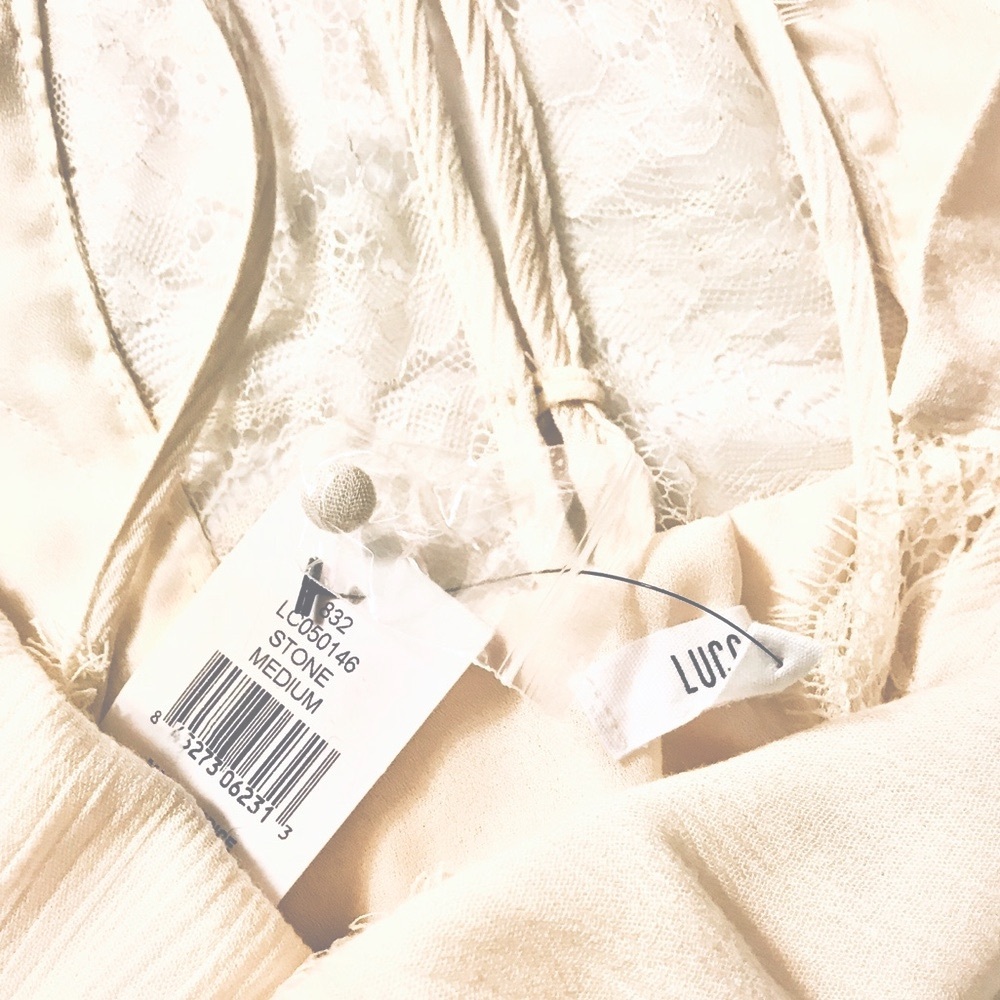 NWT Lucca Couture Lace Off White Mini Dress - Picture 5 of 6